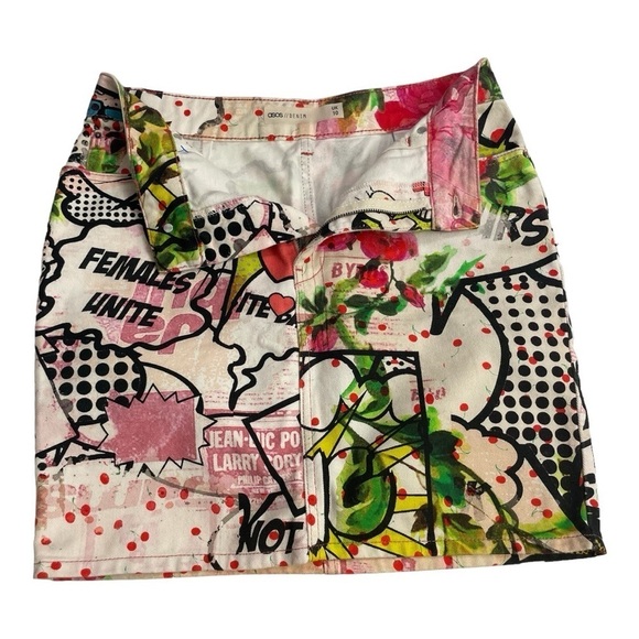 ASOS DESIGN denim skirt in art print US size 6; UK size 10. Unique Art. - Picture 2 of 7